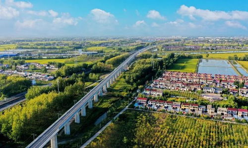 連云港至北京高鐵首次開(kāi)通，助力區(qū)域發(fā)展新篇章